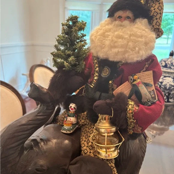 Limited edition Karen Didion light up Santa on elephant - Picture 2 of 13